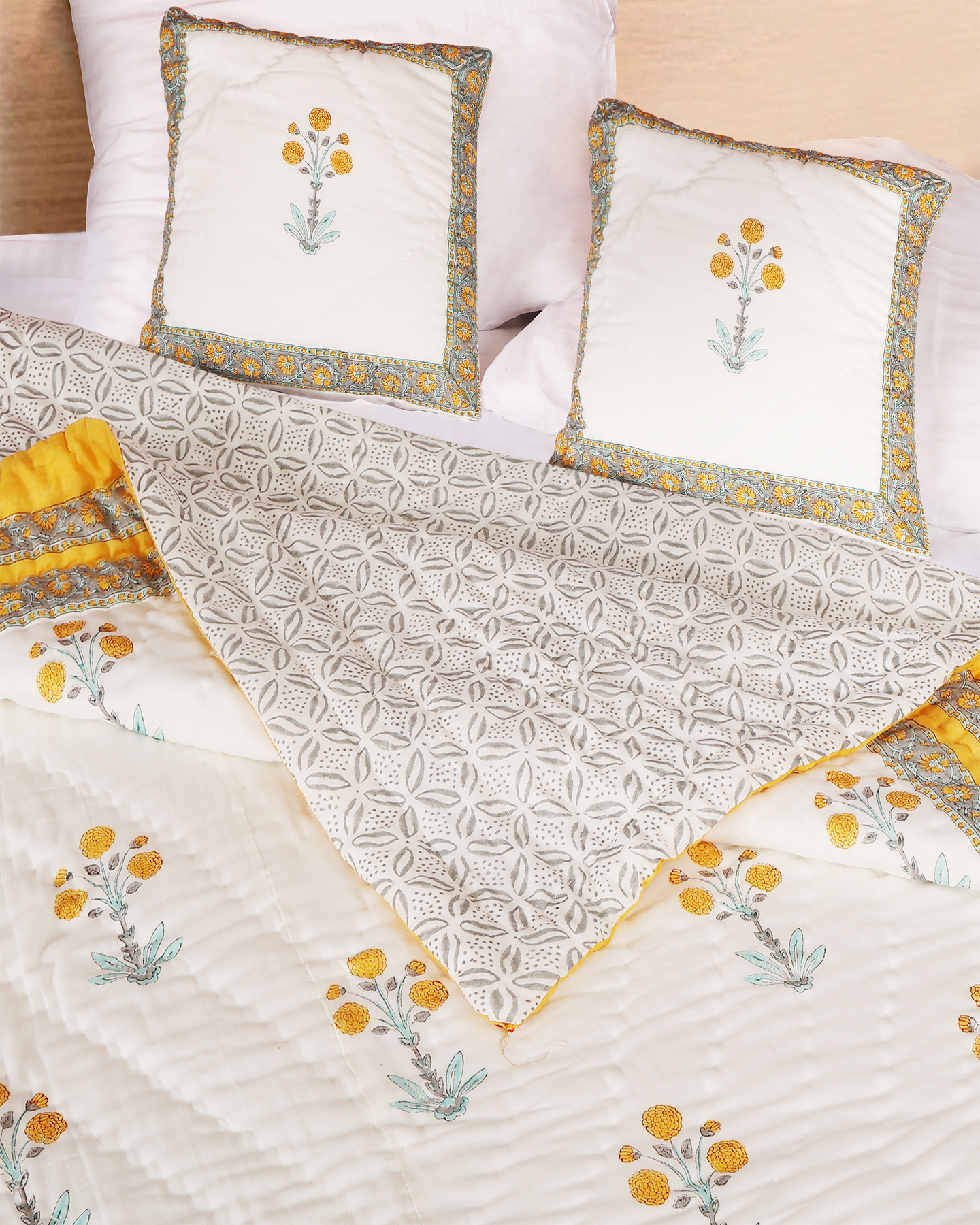White Hand Block Printed Reversible Double Bed Quilt Set with Hand Quilting